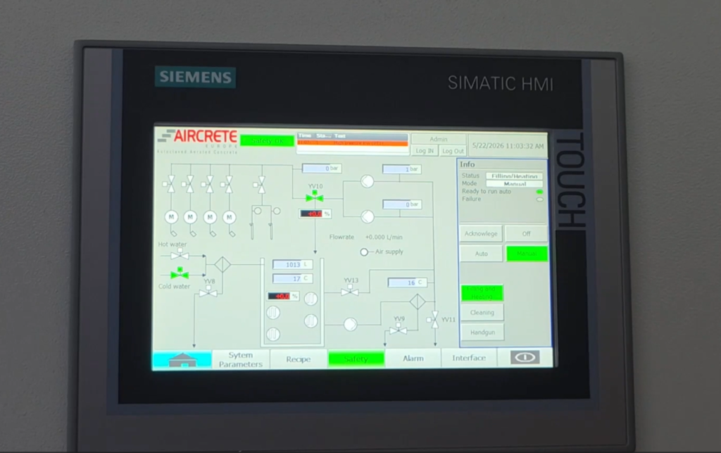 The dual pressure cleaning system: rethinking mixer performance for the AAC industry 6 Control panel at the heart of the system, showing water flow, live status,and one-tap access to recipes, cleaning cycles, and the handheld gun.